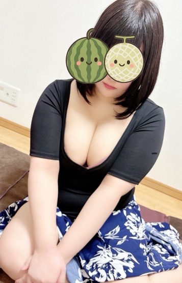 スイカとメロン しおん