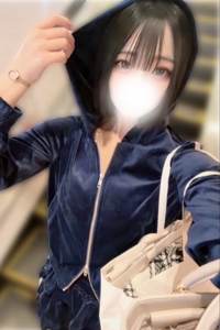 MELTY ROOM (メルティールーム) りおな