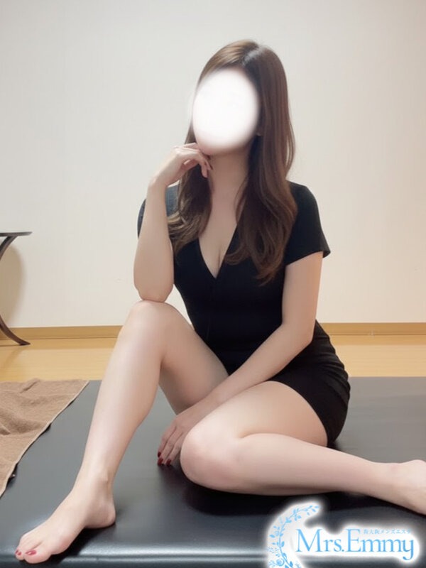 Mrs.Emmy (ミセスエミー) ゆな