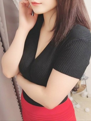 LA BELLA (ラベーラ) 早川