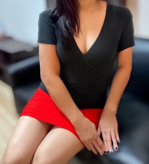 LA BELLA (ラベーラ) 井川