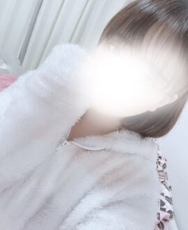 Eminy Luxury (エミニーラグジュアリー) 桃ノ木めめ