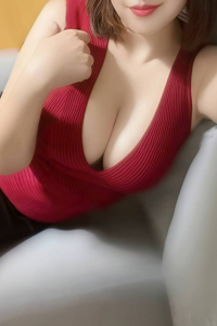 かりそめ (かりそめ) 広瀬あみ