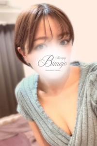 美魔女セラピー大阪 成海【なるみ】