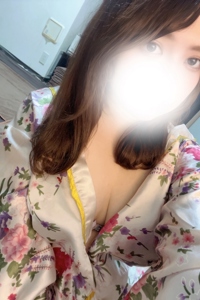 優楽亭 優乃(ゆの)