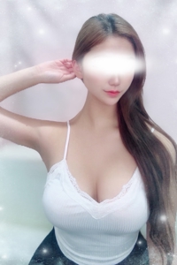 Eden Spa (エデンスパ) 赤座りか