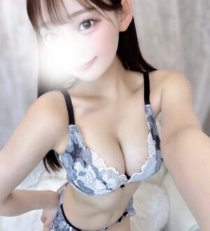 SUPER AKUMA GIRLS (スーパーアクマガールズ) 生見もも