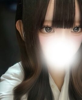 Super (シューペル) なぎ