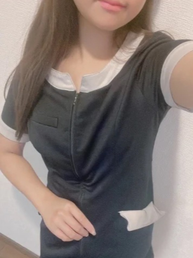 salon.do.ni-na 広島 (サロン・ド・ニーナ) 彩葉