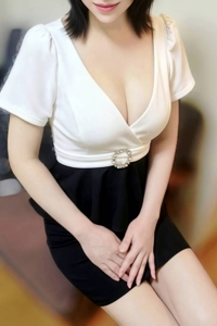 かりそめ (かりそめ) 音花ここ