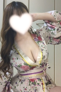 優楽亭 葉月（はづき）