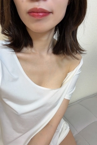 白シャツと彼女 真帆（まほ）