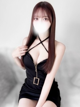 天華 桜庭あまね